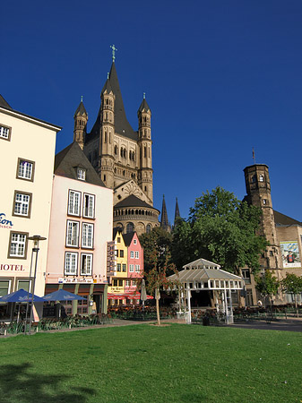 Foto Groß St Martin hinter Fischmarkt - Köln