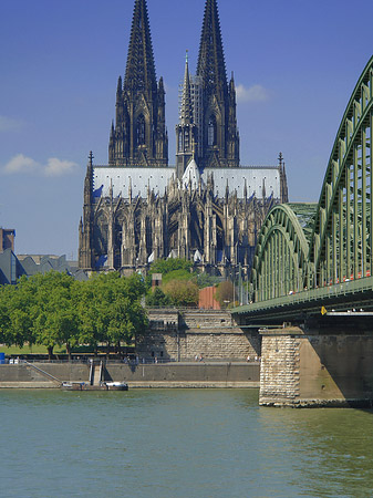 Foto Hohenzollernbrücke beim Kölner Dom - Köln