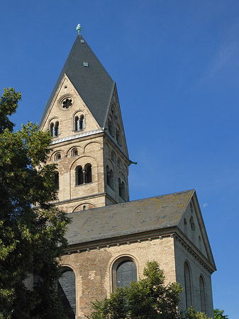 Westturm der St Aposteln Foto 