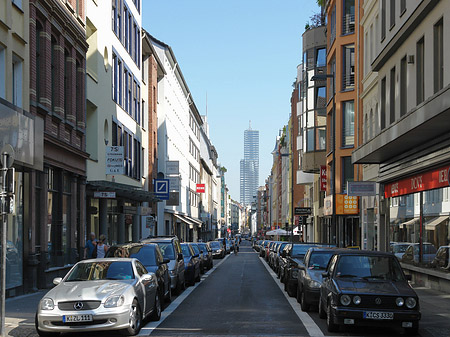 Blick vom Friesenwall auf Kölnturm