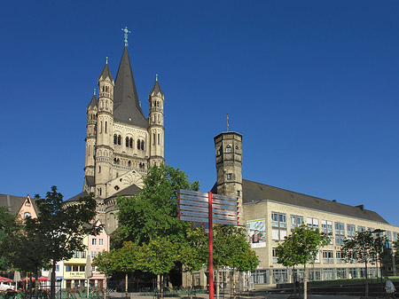 Schild vor Groß St.Martin