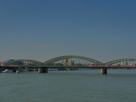 Hohenzollernbrücke Foto 