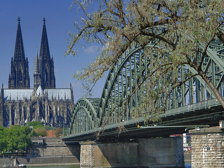 Fotos Hohenzollernbrücke am Kölner Dom