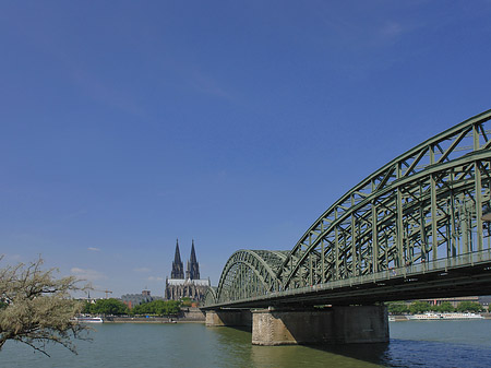 Foto Hohenzollernbrücke am Kölner Dom - Köln