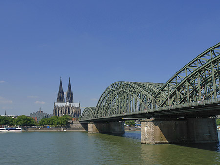 Foto Hohenzollernbrücke am Kölner Dom - Köln