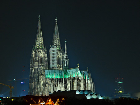 Kölner Dom bei Nacht Foto 