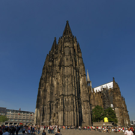 Foto Südwestfassade des Kölner Doms