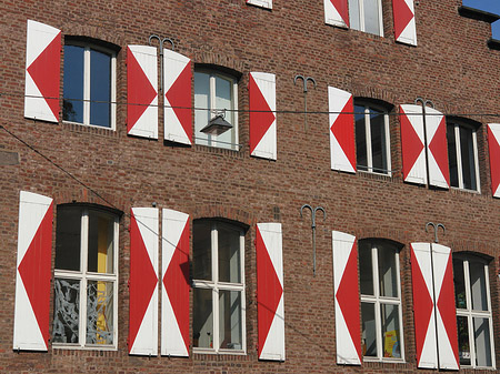 Foto Fenster des Kölnischen Stadtmuseums - Köln