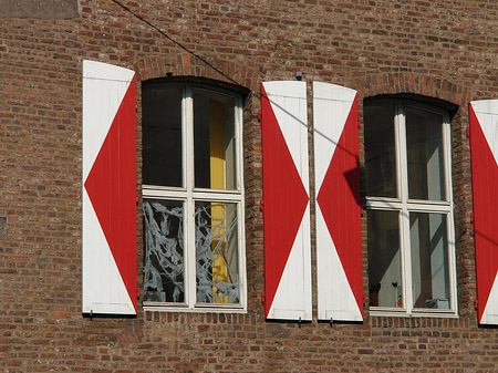 Foto Fenster des Kölnischen Stadtmuseums - Köln