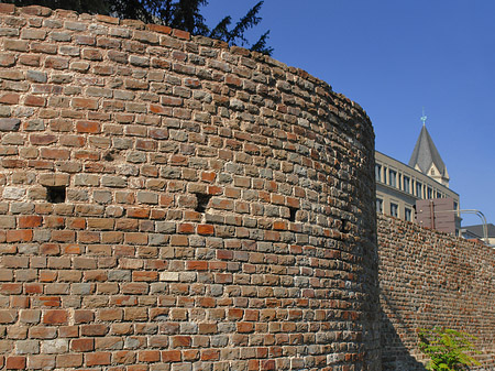 Reste des Lysolphturms Fotos